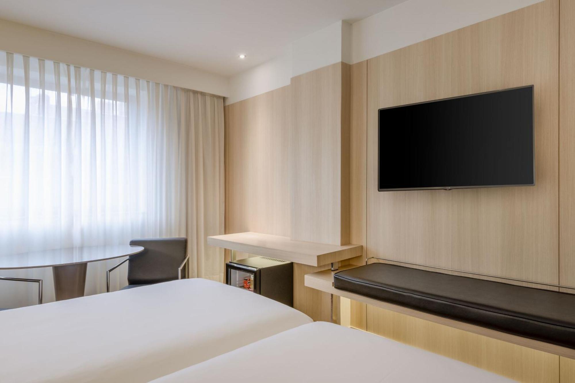 Ac Hotel Cordoba By Marriott Dış mekan fotoğraf
