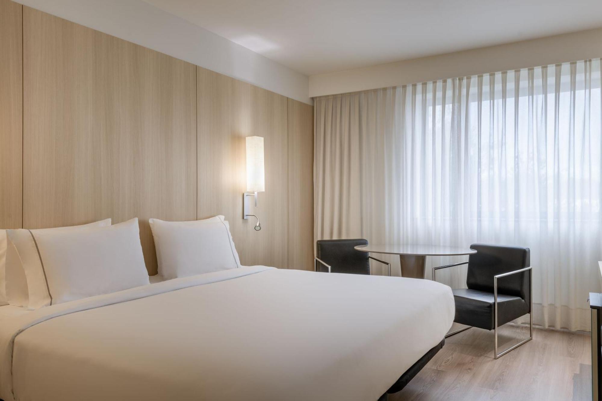 Ac Hotel Cordoba By Marriott Dış mekan fotoğraf