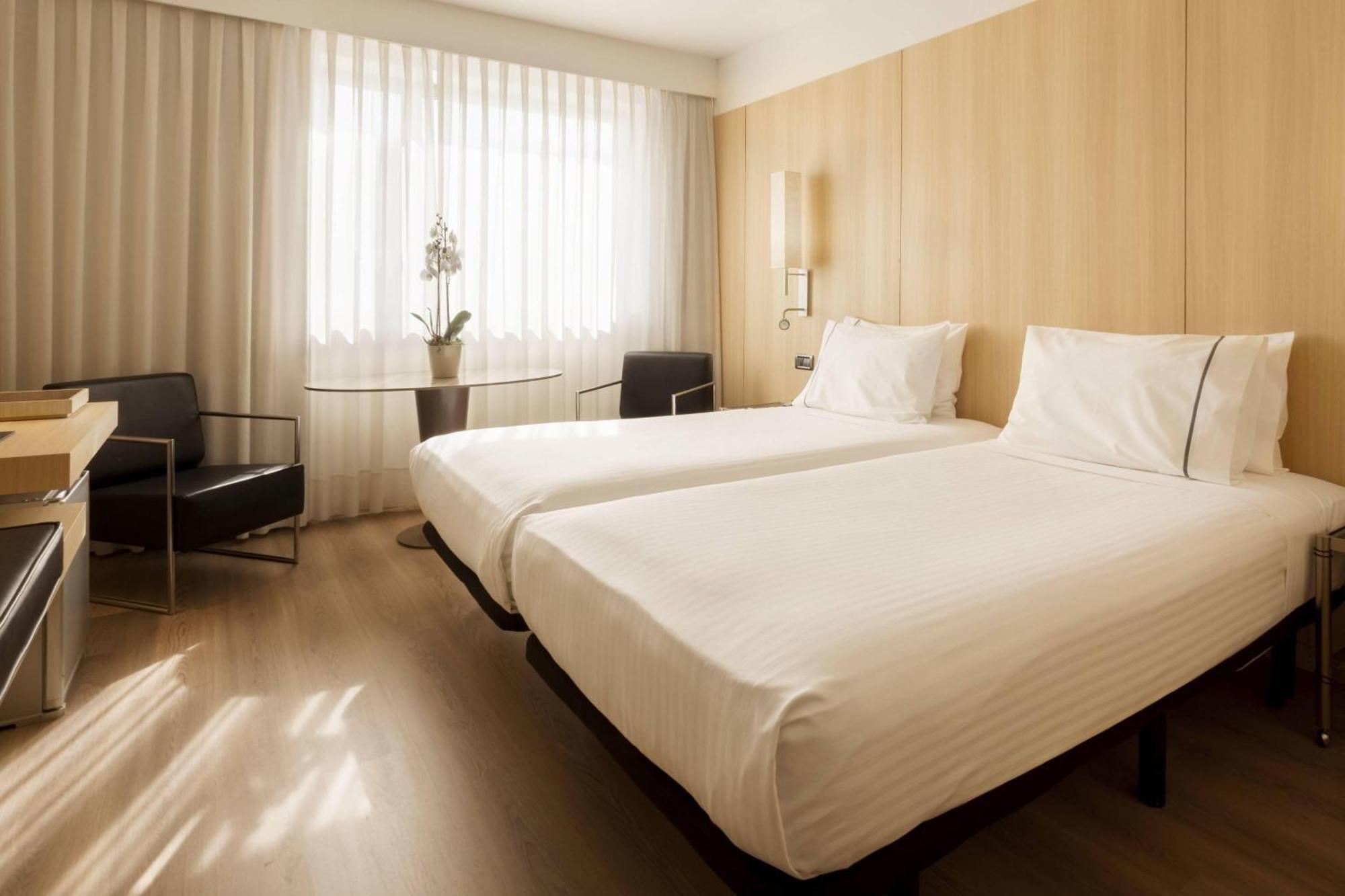 Ac Hotel Cordoba By Marriott Dış mekan fotoğraf