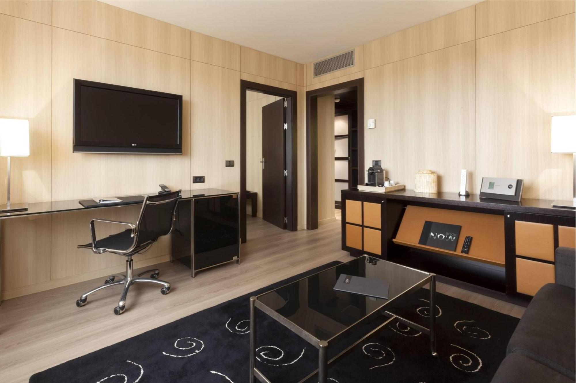 Ac Hotel Cordoba By Marriott Dış mekan fotoğraf